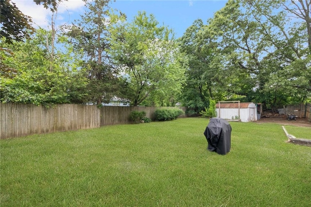 80 Flagg Ave, Warwick, RI 02886 - view of yard