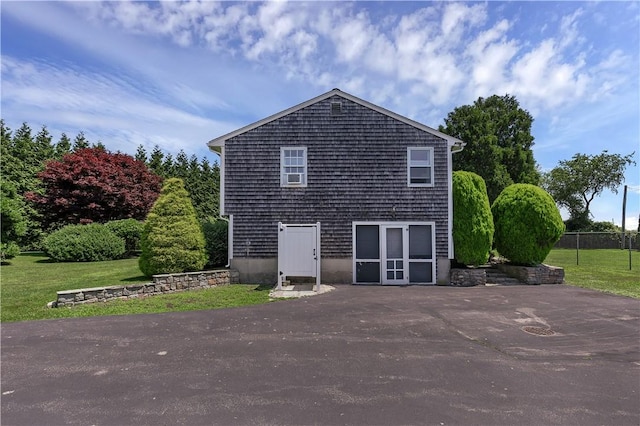 37 Seabreeze Ter, South Kingstown, RI 02879 - view of side of property with a patio area