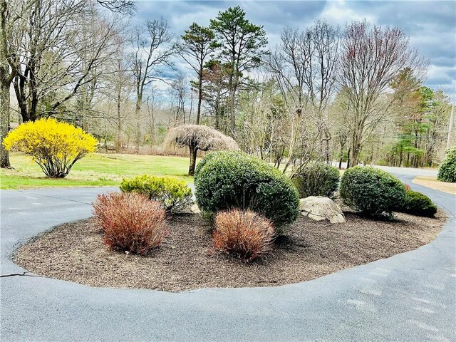 716 Victory Hwy, West Greenwich, RI 02817 - photo 4