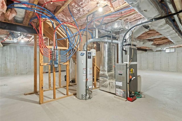 156 Hampton Way S, Kingstown, RI 02879 - unfinished below grade area with gas water heater and heating unit