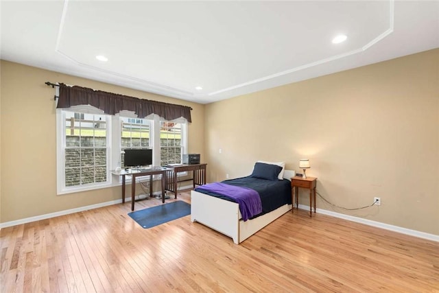 156 Hampton Way S, Kingstown, RI 02879 - bedroom with hardwood / wood-style floors, baseboards, an office area, and recessed lighting