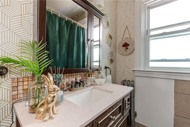 412 E Ave, Pawtucket, RI 02860 - full bath with vanity and backsplash