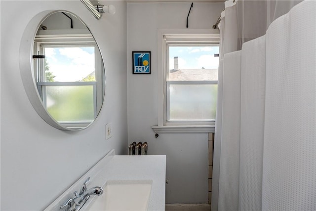 412 E Ave, Pawtucket, RI 02860 - bathroom with vanity and curtained shower
