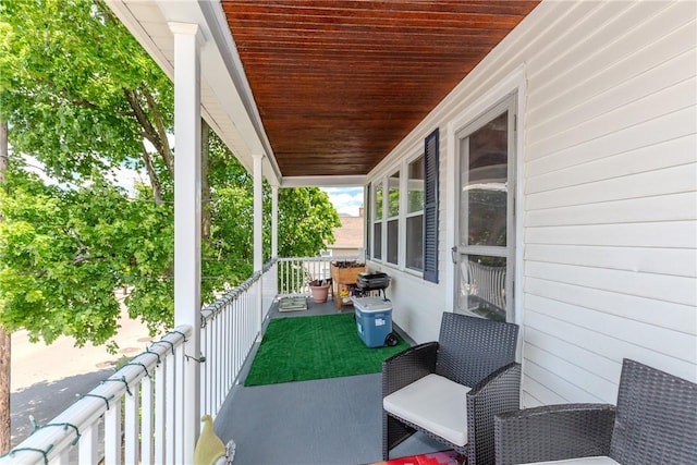 412 E Ave, Pawtucket, RI 02860 - view of covered porch