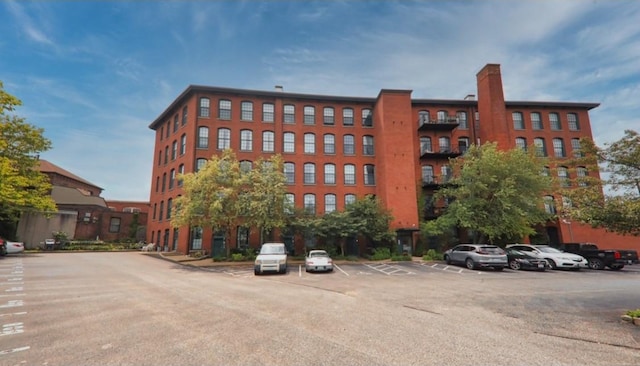 28 Bayley St N Unit 107, Pawtucket, RI 02860 - view of property with uncovered parking