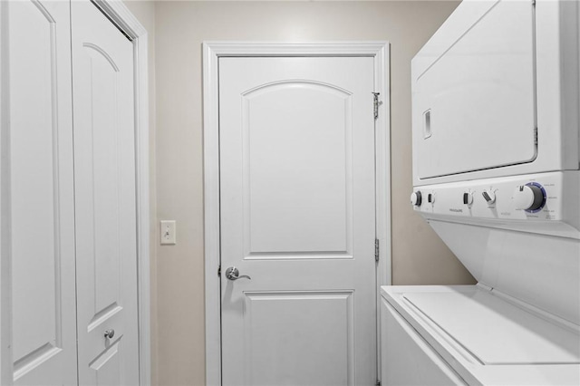 5 Leighas Ln, Coventry, RI 02816 - laundry area with estacked washer and dryer