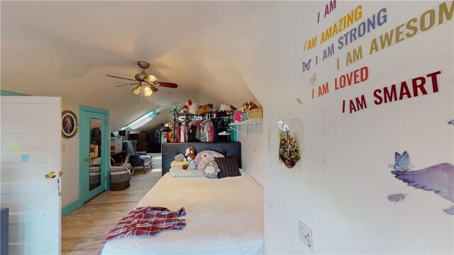 36 Lindy Ave, Providence, RI 02908 - photo 29