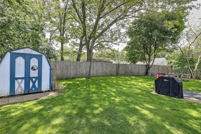 92 Chatworth Ave, Warwick, RI 02886 - view of yard