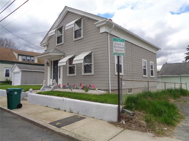 259 Park Ave, Woonsocket, RI 02895 - view of front of home