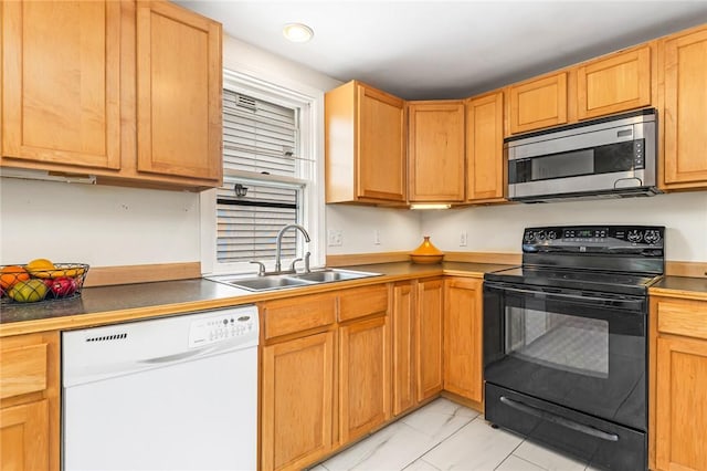 44 Summit Rd, Portsmouth, RI 02871 - photo 17