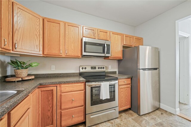 91 Garfield Ave, Providence, RI 02908 - photo 6