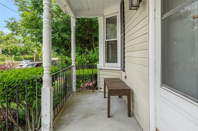 32 N Clarendon St, Cranston, RI 02910 - view of porch