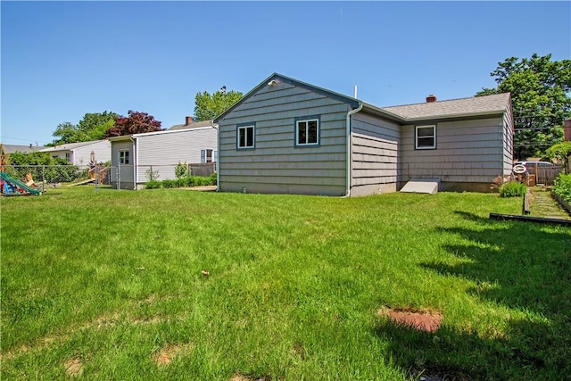295 Chestnut St, Warwick, RI 02888 - view of back of house