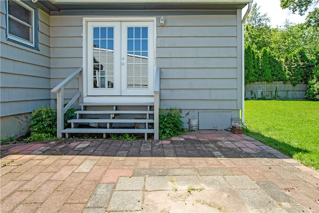 295 Chestnut St, Warwick, RI 02888 - entrance to property with french doors