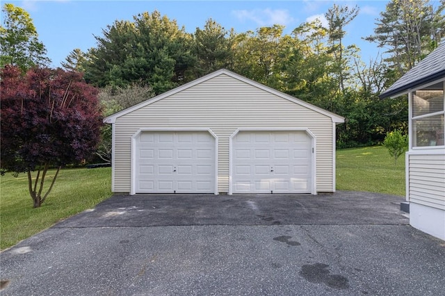 126 Weaver Hill Rd, West Greenwich, RI 02817 - view of detached garage