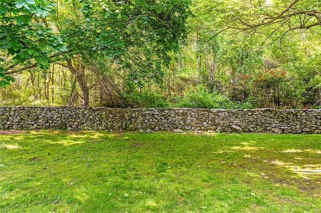 11 Crosswynds Dr, Narragansett, RI 02874 - view of grassy yard