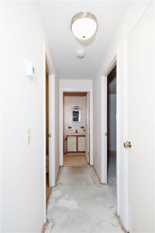 66 Girard Ave Unit 106, Newport, RI 02840 - view of hall