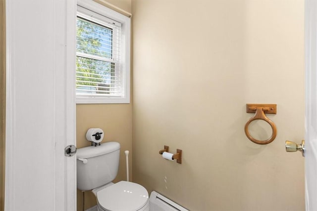 46 Lincoln Dr, Johnston, RI 02919 - bathroom featuring toilet