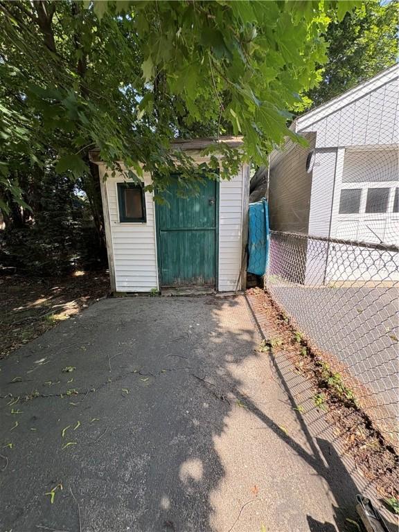202 Jenckes St, Woonsocket, RI 02895 - view of outbuilding