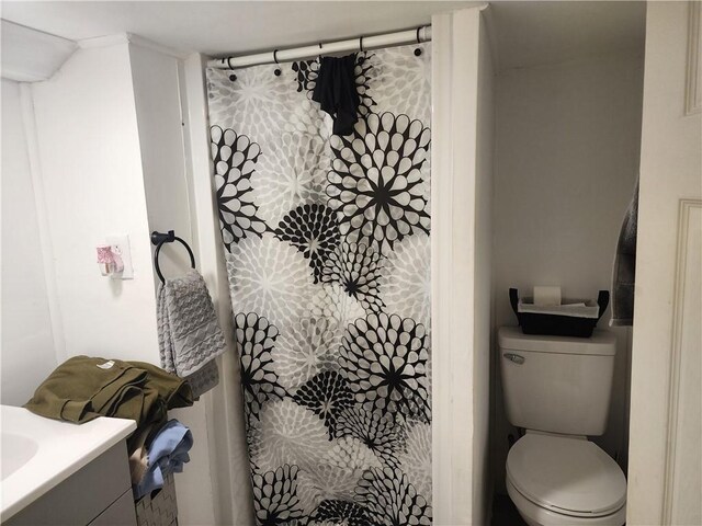 27 Unit St, Providence, RI 02909 - full bathroom with vanity, toilet, and curtained shower