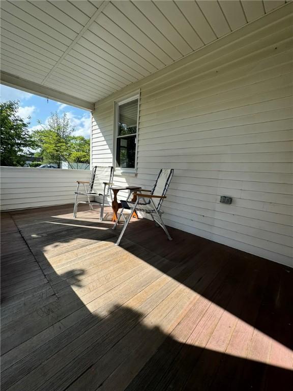 2690 Warwick Ave, Warwick, RI 02889 - photo 10
