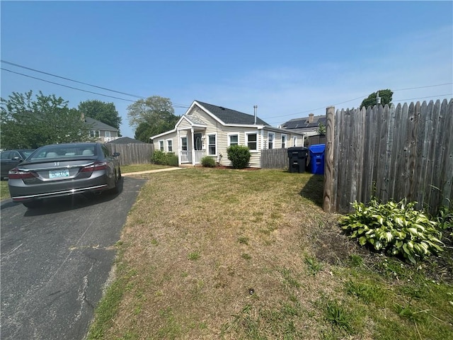 1 Holly St, East Providence, RI 02915 - photo 2