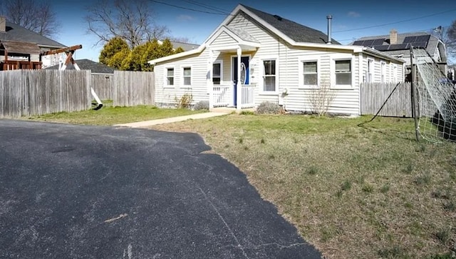 1 Holly St, East Providence, RI 02915 - photo 23
