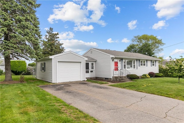 174 Russell Dr, Tiverton, RI 02878 - single story home with asphalt driveway and a front yard
