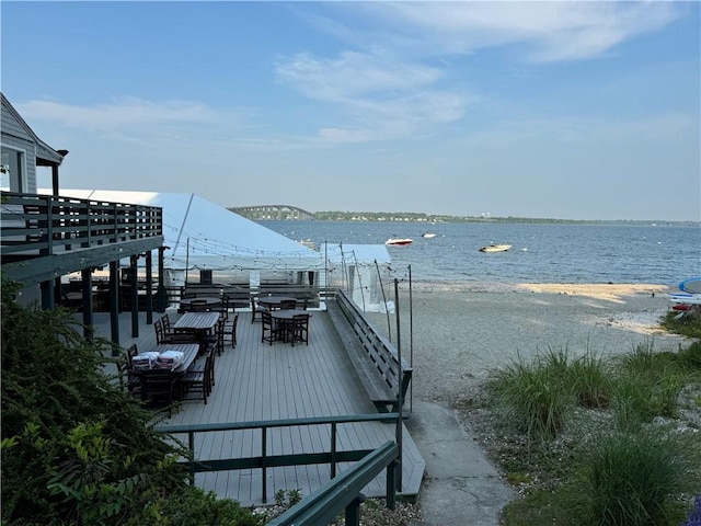 105 N Rd, North Kingstown, RI 02874