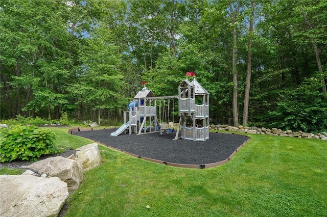40 Oakbrook Ct, East Greenwich, RI 02818 - view of play area with a lawn