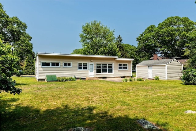 7 Stuart St, Westerly, RI 02891 - back of house with entry steps and a yard