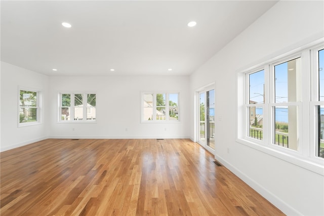 41 Burnett Rd, Warwick, RI 02889 - unfurnished room featuring healthy amount of natural light, light wood-style flooring, baseboards, and recessed lighting