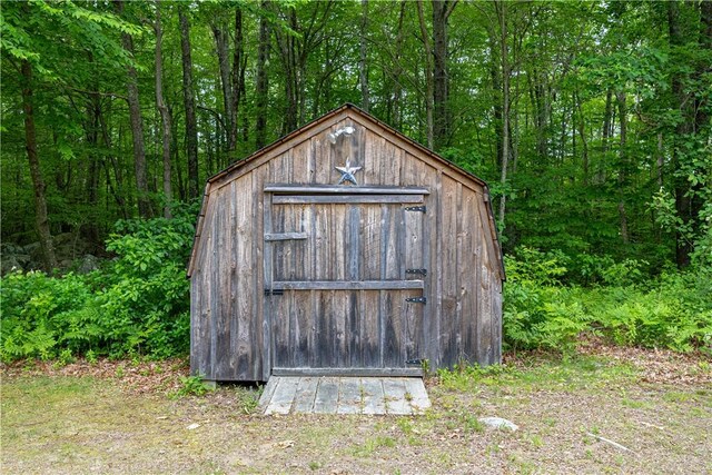 728 Chestnut Hill Rd, Glocester, RI 02814 - photo 5