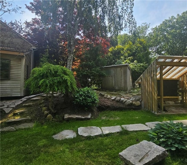 66 Shadbush Rd, South Kingstown, RI 02879 - view of green lawn
