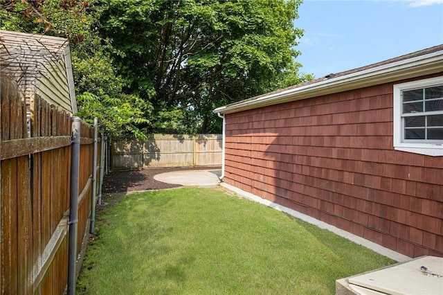 52 Pleasant View Rd, Warwick, RI 02888 - view of yard