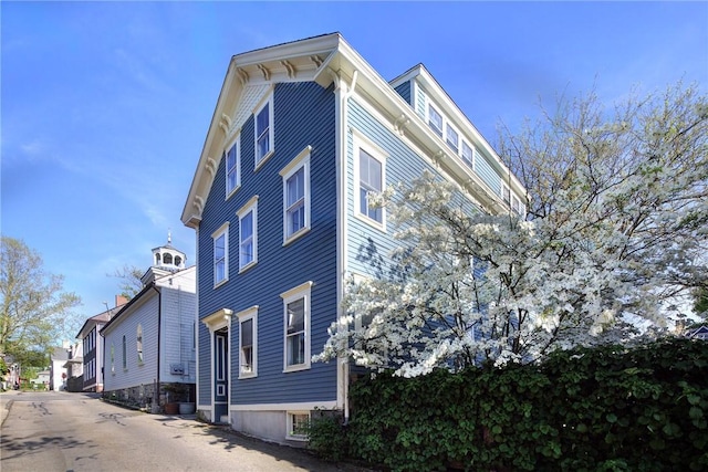 75 Mary St, Newport, RI 02840 - photo 1