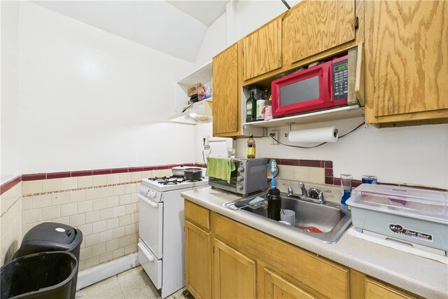 33 Adelaide Ave, Providence, RI 02907 - photo 12
