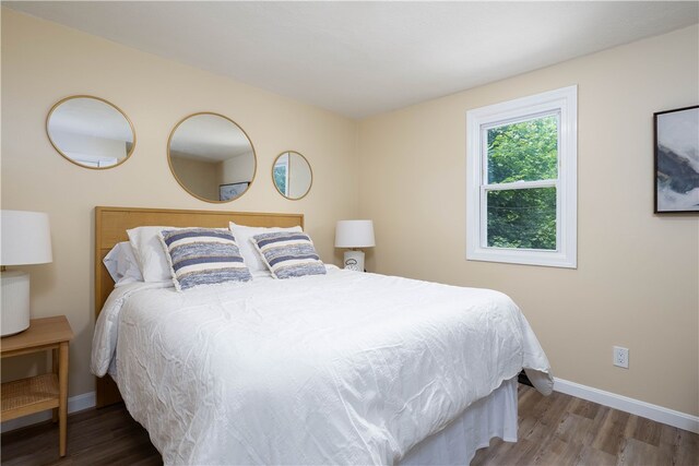 259 Buttonwoods Ave, Warwick, RI 02886 - bedroom featuring baseboards and wood finished floors