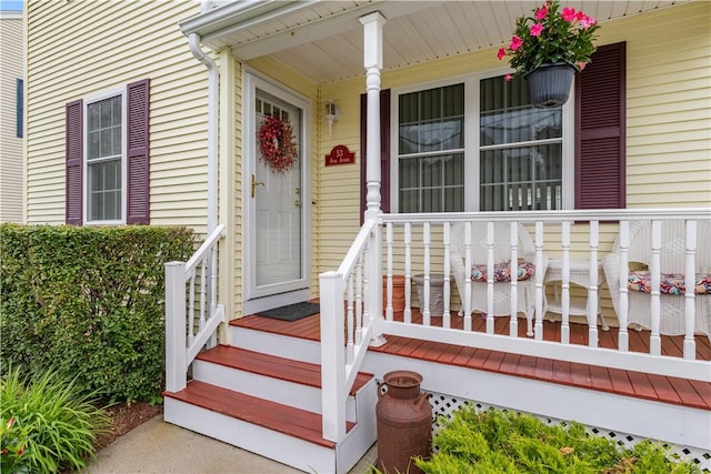 53 Hyde Ave, Pawtucket, RI 02861 - entrance to property with covered porch