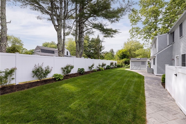 69 Verdi Rd, Westerly, RI 02891 - view of yard