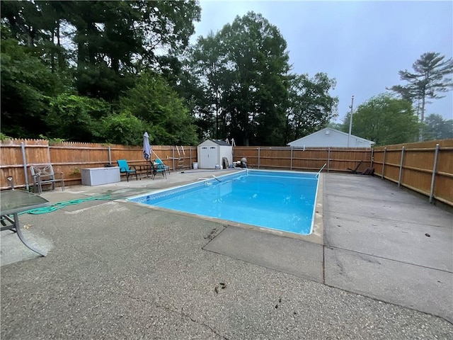16 Bunny Trl, Scituate, RI 02831 - view of swimming pool featuring a patio area and a fenced backyard