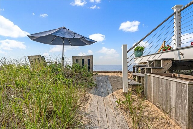 413 Atlantic Ave, Westerly, RI 02891 - view of home's community with view of water and beach