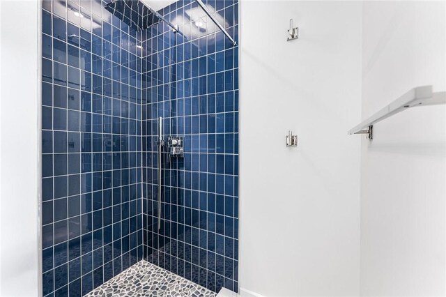 413 Atlantic Ave, Westerly, RI 02891 - bathroom featuring a tile shower