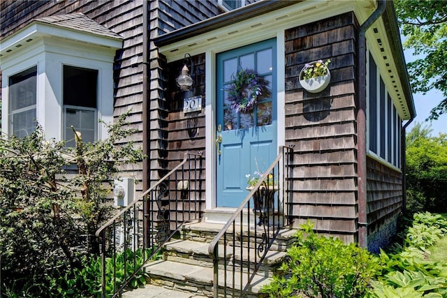 201 Paradise Ave, Middletown, RI 02842 - view of entrance to property