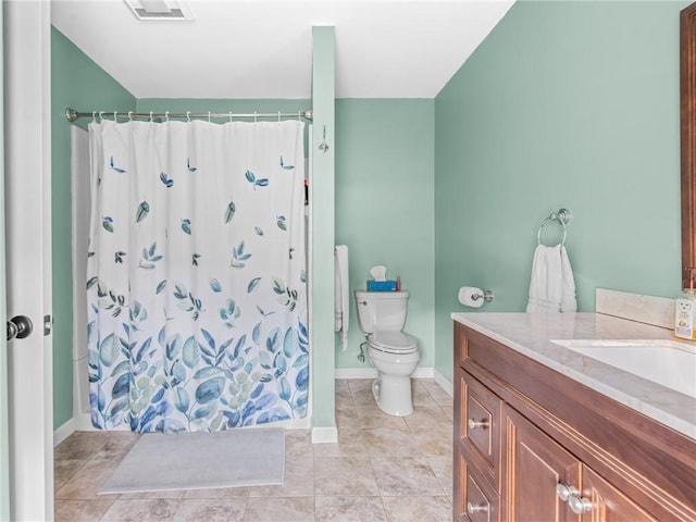 162 Pine Orchard Rd, Glocester, RI 02814 - bathroom featuring toilet, vanity, a shower with curtain, tile patterned floors, and baseboards