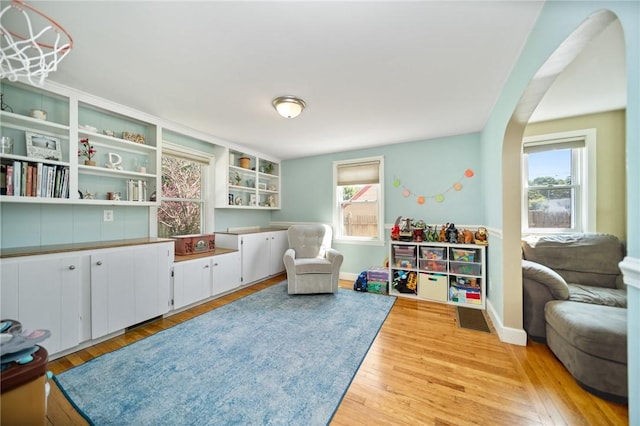 79 Pilgrim Dr, Warwick, RI 02888 - sitting room with wood finished floors