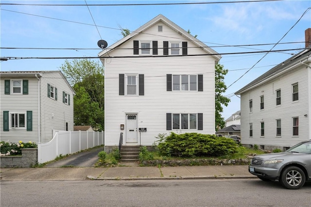 35 Laurel St, Pawtucket, RI 02860 - view of front facade