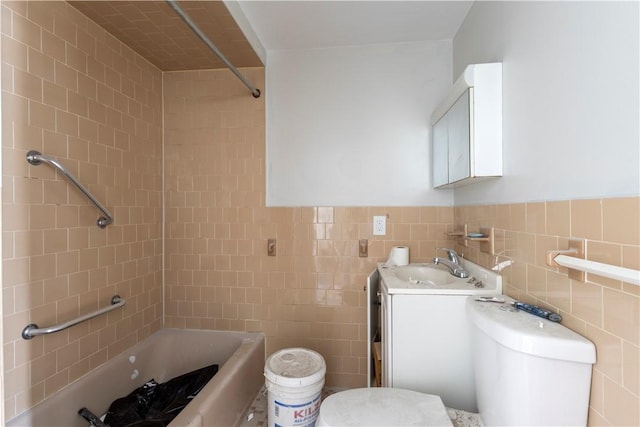 35 Laurel St, Pawtucket, RI 02860 - full bathroom featuring toilet, shower / tub combination, vanity, and tile walls