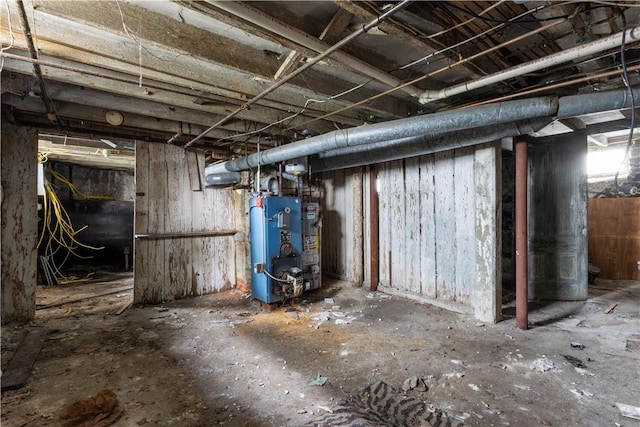 35 Laurel St, Pawtucket, RI 02860 - unfinished below grade area with gas water heater