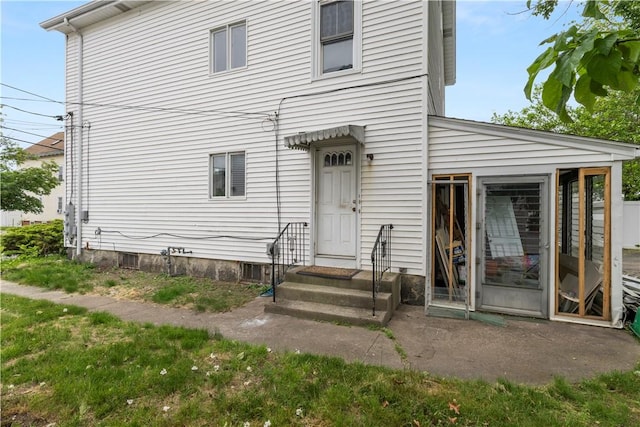 35 Laurel St, Pawtucket, RI 02860 - back of property with entry steps